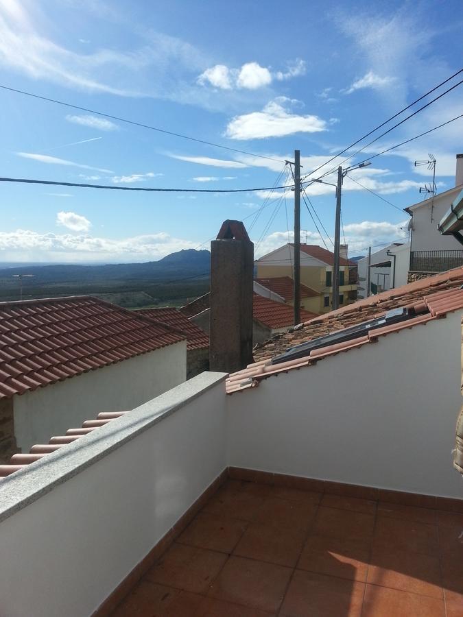 Casa Do Alecrim Villa Penha Garcia Bagian luar foto